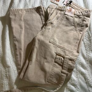 Sincerely Jules flared cargo pants.